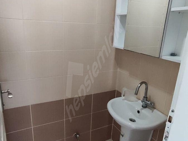 HADIMKÖY KİPTAŞ-1 SİTESİNDE SATILIK İÇİ YENİLENMİŞ TEMİZ DAİRE - Görsel 19
