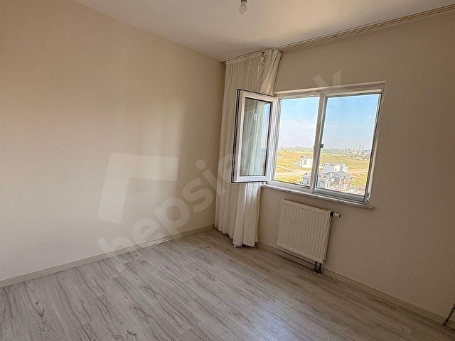 HADIMKÖY KİPTAŞ-1 SİTESİNDE SATILIK İÇİ YENİLENMİŞ TEMİZ DAİRE - Görsel 8