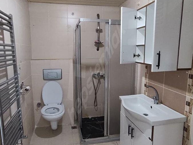 HADIMKÖY KİPTAŞ-1 SİTESİNDE SATILIK İÇİ YENİLENMİŞ TEMİZ DAİRE - Görsel 18