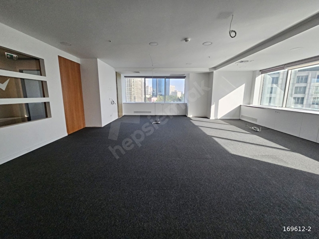MASLAK POLARİS PLAZADA KİRALIK 500M² OFİS - Görsel 22