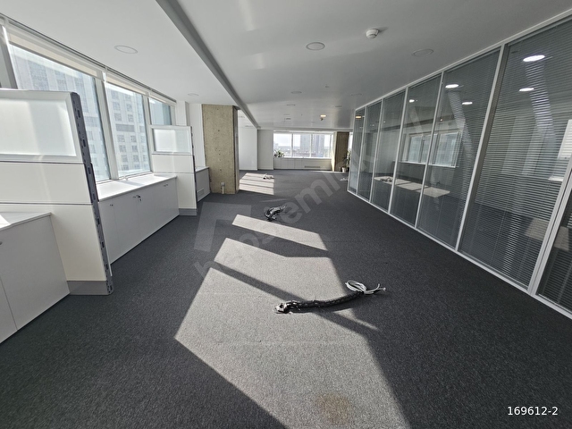 MASLAK POLARİS PLAZADA KİRALIK 500M² OFİS - Görsel 7