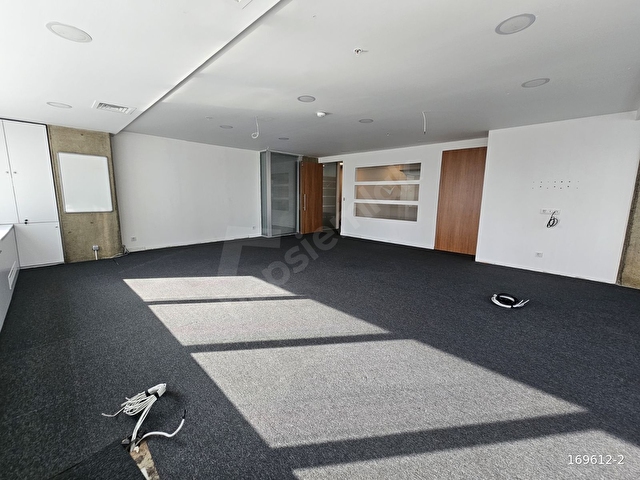 MASLAK POLARİS PLAZADA KİRALIK 500M² OFİS - Görsel 24