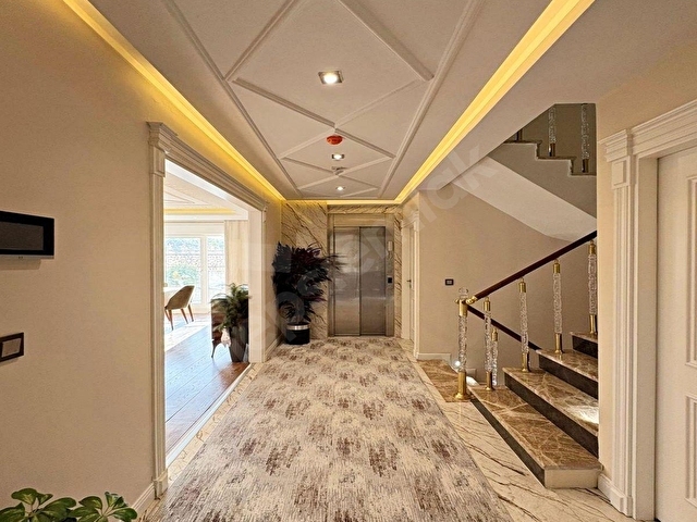 SAHİL MAHALESİNDE EŞSİZ FULL DENİZ MANZARALI 7+3 VİLLA - Görsel 18