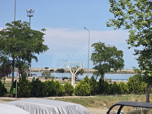 GÖRGEÇ EMLAKTAN LİMANA CEPHE SATILIK 2+1 LOF DAİRE - Görsel 2