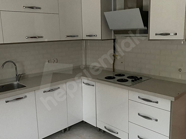 Kiralık  emniyet binasını arkasında 3+1daire - Görsel 3