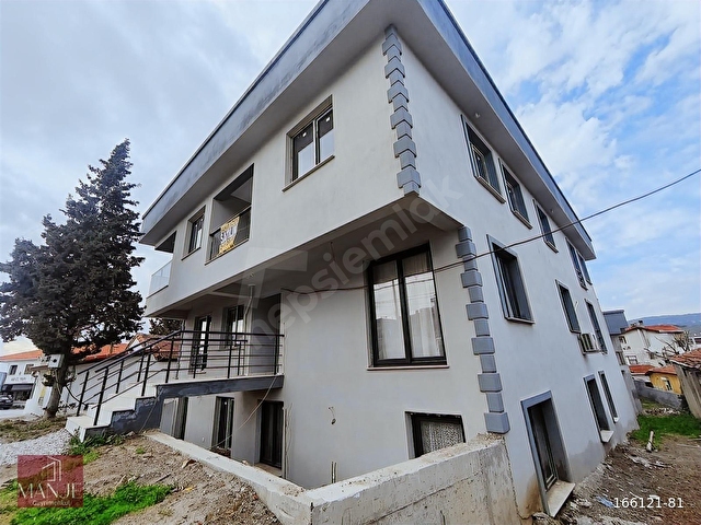 İZMİR FOÇA BAĞARASI MERKEZİ KONUM SATILIK DUBLEKS DAİRE