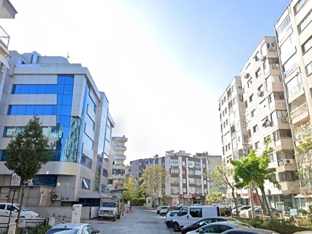 sahibinden 2 dükkan birden konak güneşlide - Görsel 9