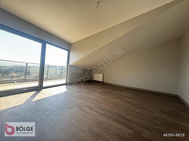 GEBZE BARIŞ MAH. FULL DENİZ MANZARALI ULTRA LÜKS DUBLEKS DAİRE - Görsel 28