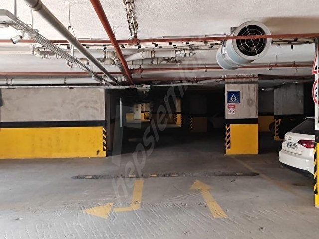 SİTE İÇİ HAVUZ PEYZAJ MANZARALI GENİŞ KULLANIŞLI 3+1 DAİRE - Görsel 27