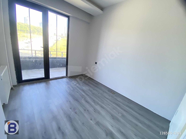 BULUT EMLAK;AYDINLIK CADDESİNE CEPHE ARAKAT KİRALIK GENİŞ 2+1 - Görsel 19