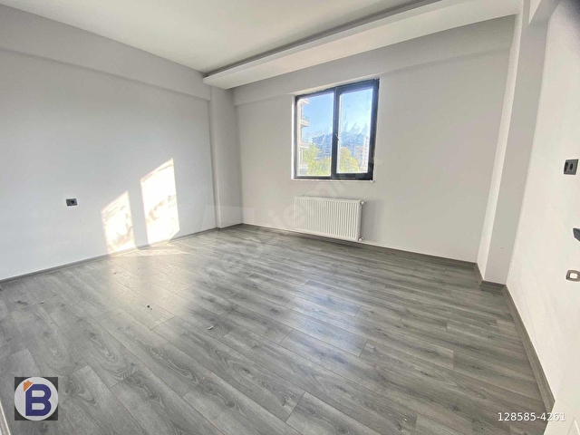 BULUT EMLAK;AYDINLIK CADDESİNE CEPHE ARAKAT KİRALIK GENİŞ 2+1 - Görsel 13