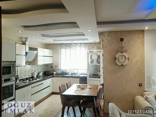 BELEDİYE EVLERİNDE DOĞALGAZLI 4+1 SATILIK DAİRE - Görsel 4