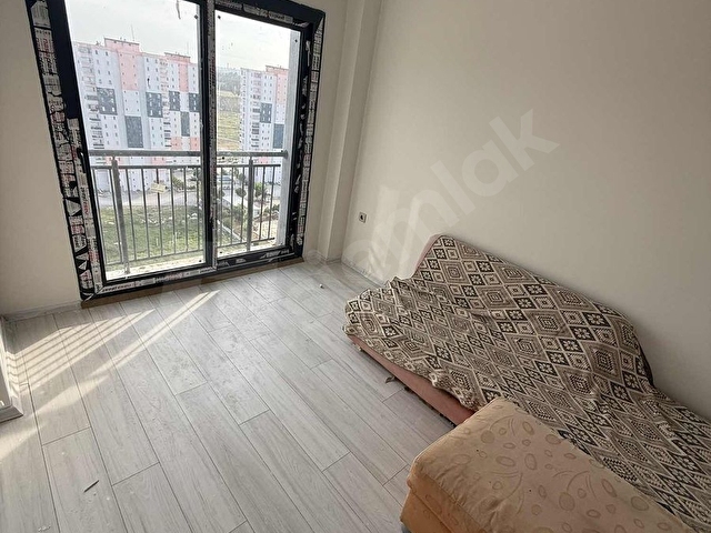 Rüzgar gayrimenkulden satılık teraslı 1 + 1 daire - Görsel 20