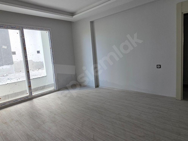 ROYAL EMLAKTAN MERSİN TÖMÜK MAH GENİŞ AİLELERE UYGUN TÖMÜK’TE LÜKS 2+1 YAZLIK DAİRE - Görsel 17