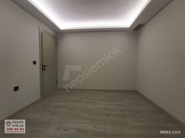 ACİLL..TÜRKÖZÜ MHDE SATILIK CD. ÜSTÜ 2+1 LÜX YAPILI SIFIR DAİRE - Görsel 17