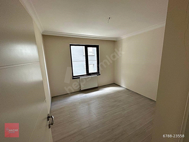 HAZAR EMLAKTAN CADDE PARALELİ YENİ BİNA 2+1+KİLER ASANSÖRLÜ - Görsel 19