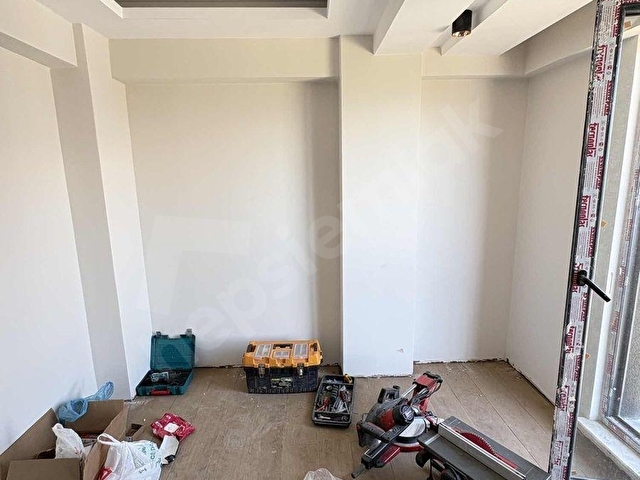1 AYA TESLİM YENİ PROJE LÜKS DONANIMLI 3+1 EBEVEYN BANYOLU DAİRE - Görsel 21