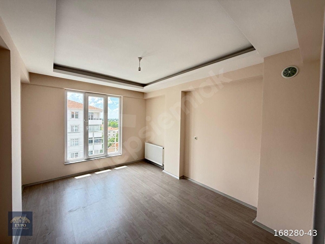EYPO GAYRİMENKULDEN CUMHURİYET MAHALLESİ MERKEZDE KİRALIK GENİŞ VE FERAH 3+1 DAİRE - Görsel 5