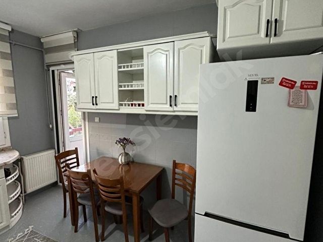 Efeler Mahallesi Kiralık 3+1 Eşyalı Daire | 165 m² Merkezi Konum - Görsel 15