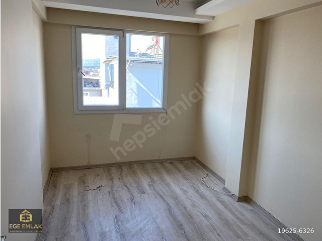 AYDIN EGE EMLAKTAN KEMER MAH. BATI GAZİ BUL. YAKIN SİTE İÇERİSİNDE 2+1 90m2 KİRALIK DAİRE - Görsel 2