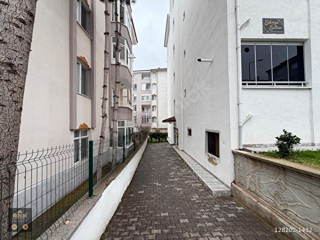 ROYAL EMLAKTAN MÜKEMMEL KONUMDA EŞYALI 1+1 DAİRE - Görsel 21