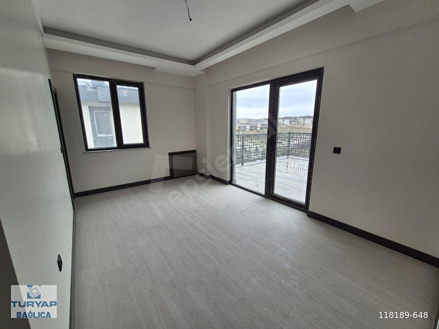 BAĞLICA DA SİTE İÇİNDE KAPALI OTOPARKLI 4+1 BAĞIMSIZ VİLLA - Görsel 23