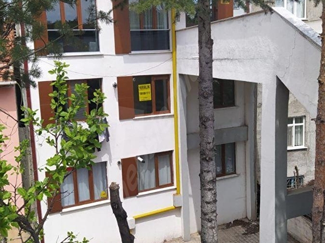 BÜYÜKDERE MAH. NABİ AVCI BLVDA ASYÖNTEMDEN KİRALIK 1+1 DAİRE