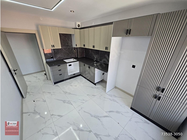 ESKİŞEHİR ÇAMLICA MAHALLESİNDE SATILIK 5+1 250m2 SIFIR DAİRE - Görsel 3