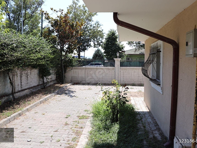 Şehrin merkezinde Bakımlı sitede KİRALIK DUBLEKS DAİRE - Görsel 8