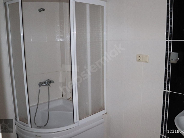 Şehrin merkezinde Bakımlı sitede KİRALIK DUBLEKS DAİRE - Görsel 27
