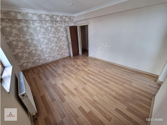 SANCAKTEPEDE 3+1 YÜKSEK GİRİŞ ALTTA DAİRE VAR 2BALKONLU FULL YAPILI - Görsel 24