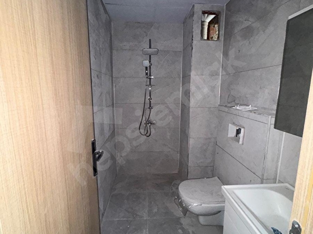 BUTİK SİTE İÇERİSİNDE SATILIK 2+1 EVEBEYN BANYOLU DAİRE - Görsel 15