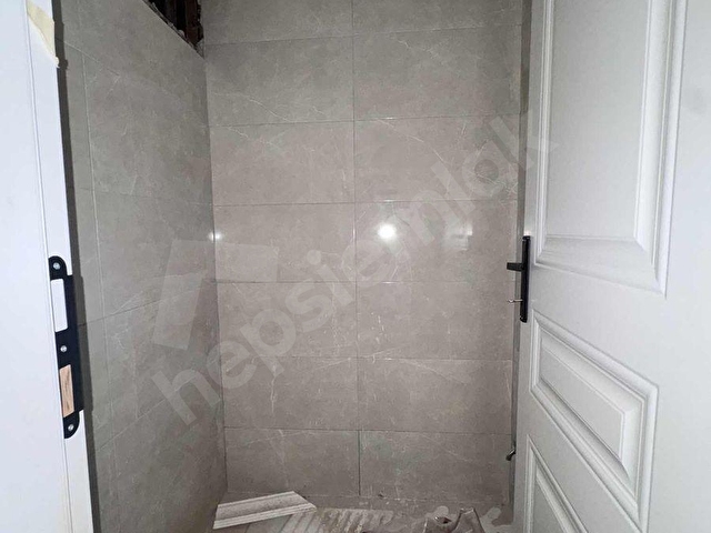 BOŞ VE OTURUMA HAZIR 2+1 DAİRE - Görsel 17