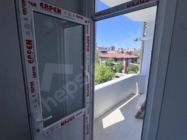 BOŞ VE OTURUMA HAZIR 2+1 DAİRE - Görsel 14