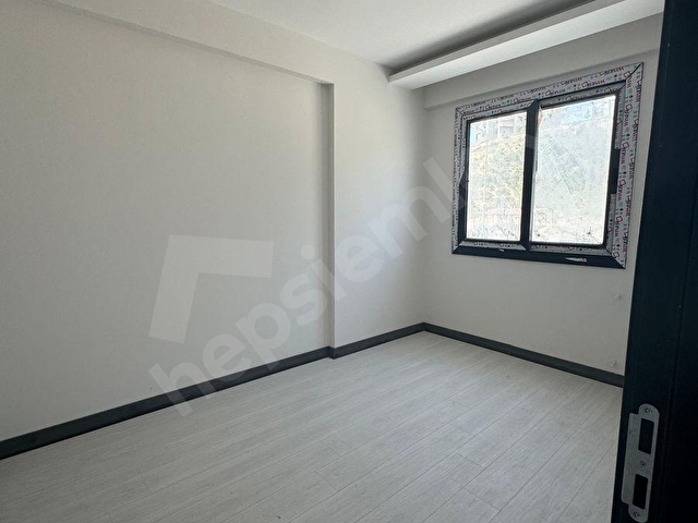 KİRALIK 1+1 GENİŞ VE TEMİZ DAİRE - Görsel 3