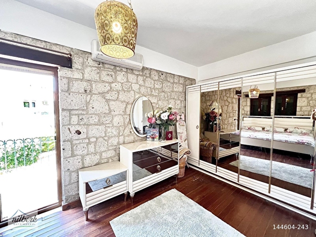 Alaçatı Hacımemişte Nilberkden Muhteşem Konum Kiralık Villa - Görsel 24