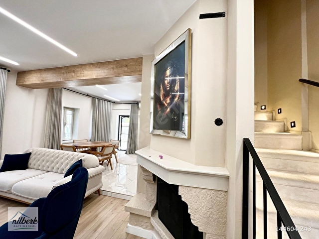 Alaçatı Hacımemişte Nilberkden Muhteşem Konum Kiralık Villa - Görsel 12