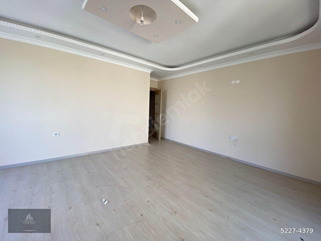 ALİBEYKÖY ÇIRÇIRDA KAPALI OTOPARKLI ASANSÖRLÜ ARAKATTA 2+1 90m2 - Görsel 2