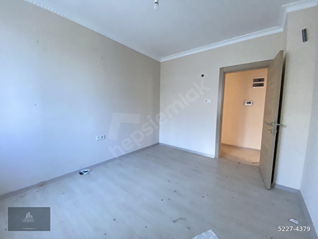 ALİBEYKÖY ÇIRÇIRDA KAPALI OTOPARKLI ASANSÖRLÜ ARAKATTA 2+1 90m2 - Görsel 12