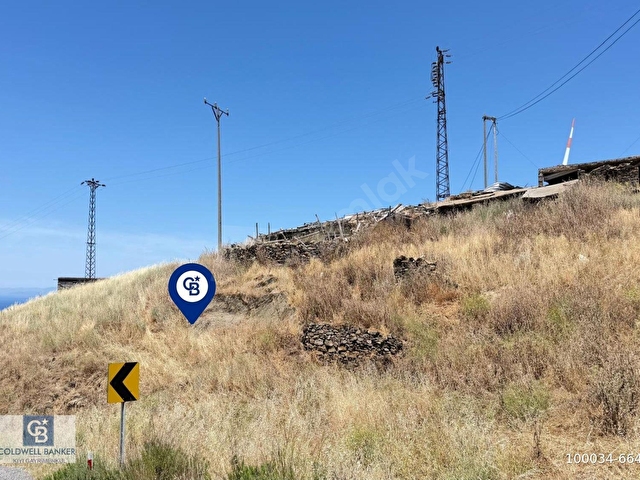 Karaburun Sarpıncık Köyünde Deniz ve Doğa Manzaralı Tarla - Görsel 16
