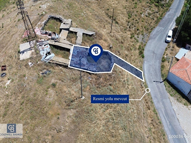 Karaburun Sarpıncık Köyünde Deniz ve Doğa Manzaralı Tarla - Görsel 9