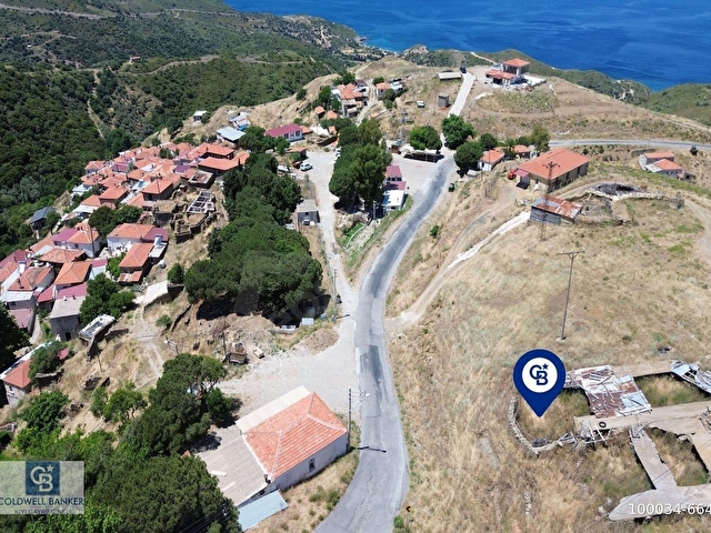 Karaburun Sarpıncık Köyünde Deniz ve Doğa Manzaralı Tarla - Görsel 21