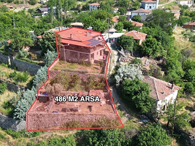 ÇANAKKALE TOLUKLAR KÖYÜ, KAZ DAĞLARI YAMACINDA SATILIK TAŞ EV