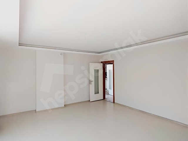 TRAMVAYIN DİBİNDE, YENİ BOYALI, 3+1 KİRALIK DAİRE - Görsel 24