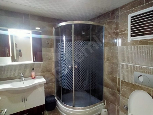 TRAMVAYIN DİBİNDE, YENİ BOYALI, 3+1 KİRALIK DAİRE - Görsel 29