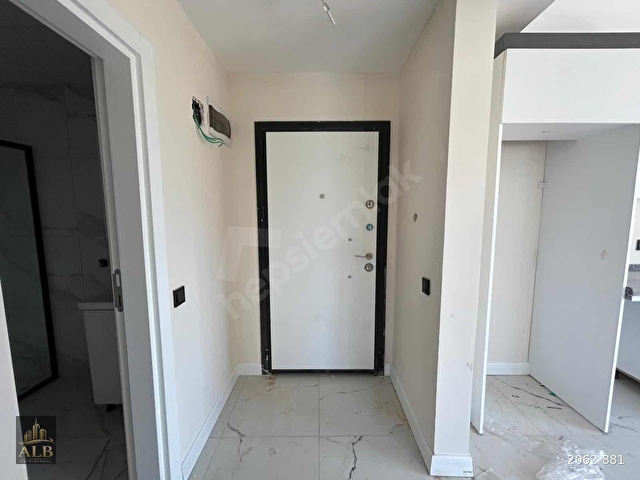 ÜNSALDA SATILIK ARA KAT ASANSÖRLÜ SIFIR 1+1 DAİRE - Görsel 8
