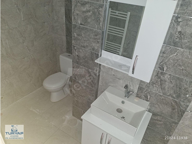 Çiğli Aydınlıkevler Merkezde Kiralık büyük 1+1 - Görsel 15
