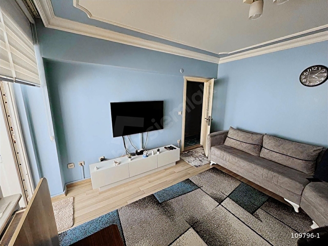 ARIKOĞLUNDAN UĞURMUMCU MAH 5.KAT 130M2 N CADDESİ ÜZERİ 3+1 ACİL! - Görsel 3