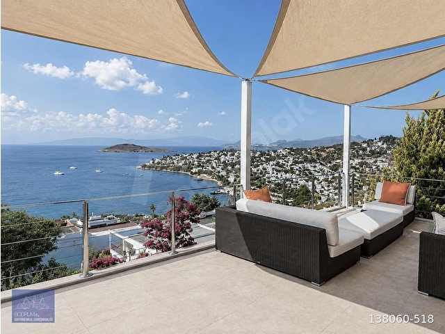 BODRUM BİTEZ PLAJLI AKTUR SİTESİNDE DENİZ MANZARALI LÜKS VİLLA