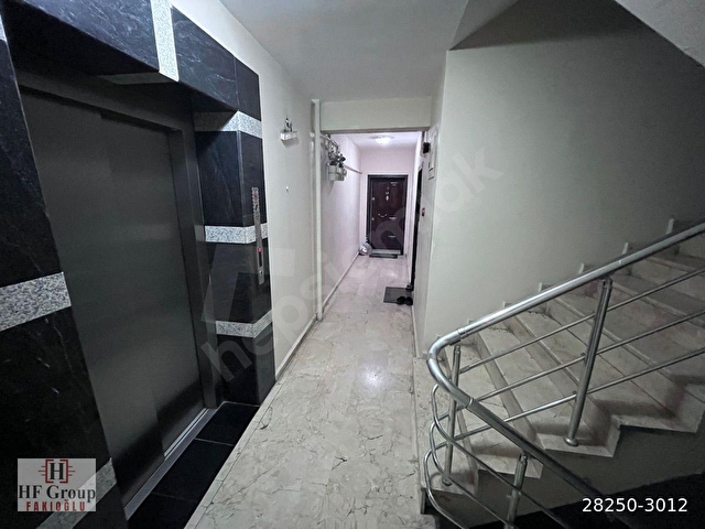 🔴𝐇𝐅 𝐆𝐫𝐨𝐮𝐩 𝐅𝐀𝐊𝐈𝐎𝐆̆𝐋𝐔 ndan Osman Tan Caddesi Üzeri KÖŞE  Ara Kat Satılık Daire - Görsel 8